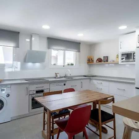 Fuer 4 Personen Ca 80 Qm In Nerja, Andalusien Costa Del Sol Nerja
